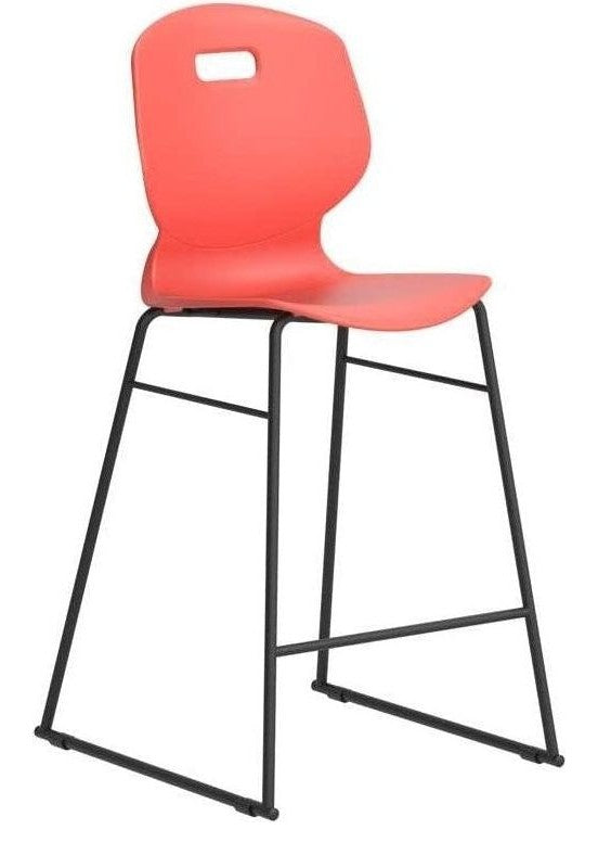 Arc High Chair