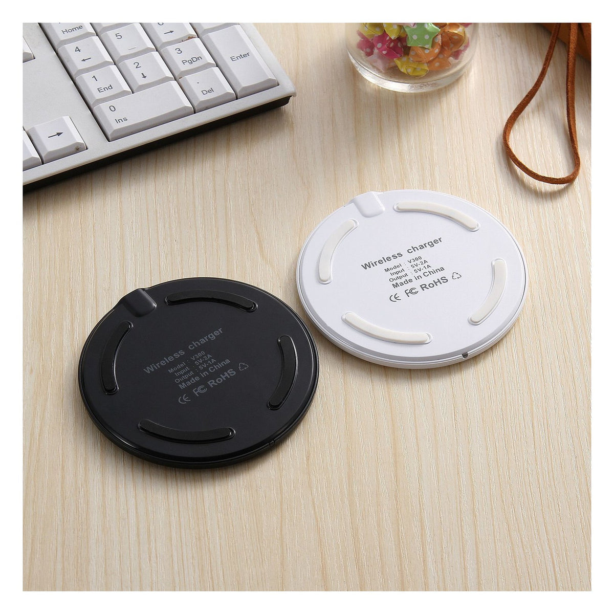 Arlo Wireless Desk Charger