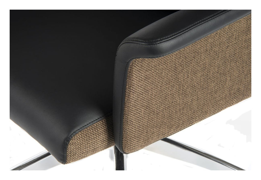 Elegance High Executive Chair in black, view 3