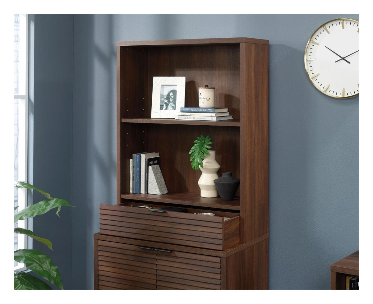 Elstree Hutch with Drawer, view 2