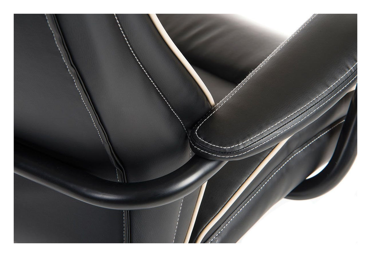 Goliath Duo Heavy Duty Executive Chair in black, view 3