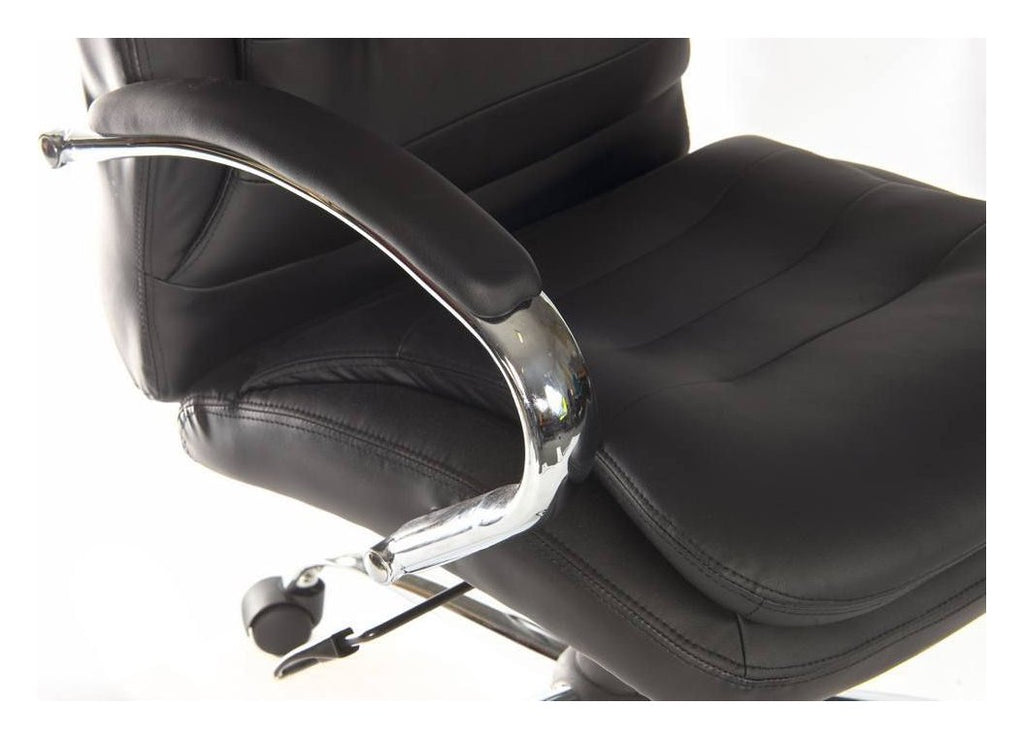 Goliath Light Executive Chair in black, view 4