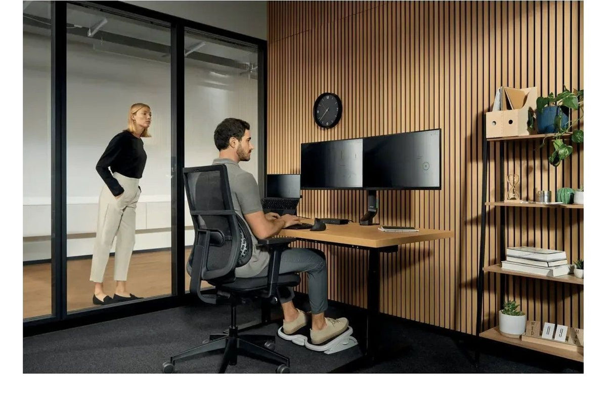 Kensington SmartFit Conform Back Rest, view 8