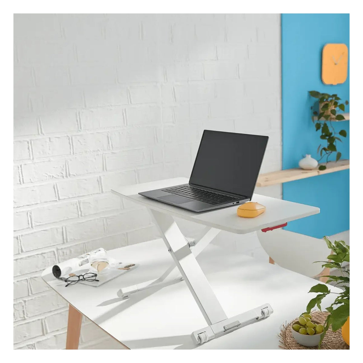Leitz Ergo Cosy Standing Desk Converter, view 2