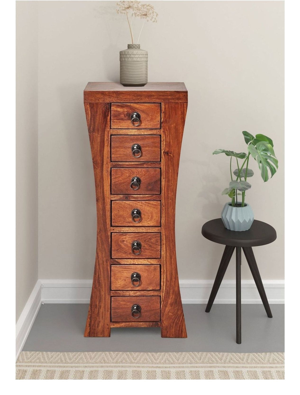 Mahar Chest 7 Drawer, view 2