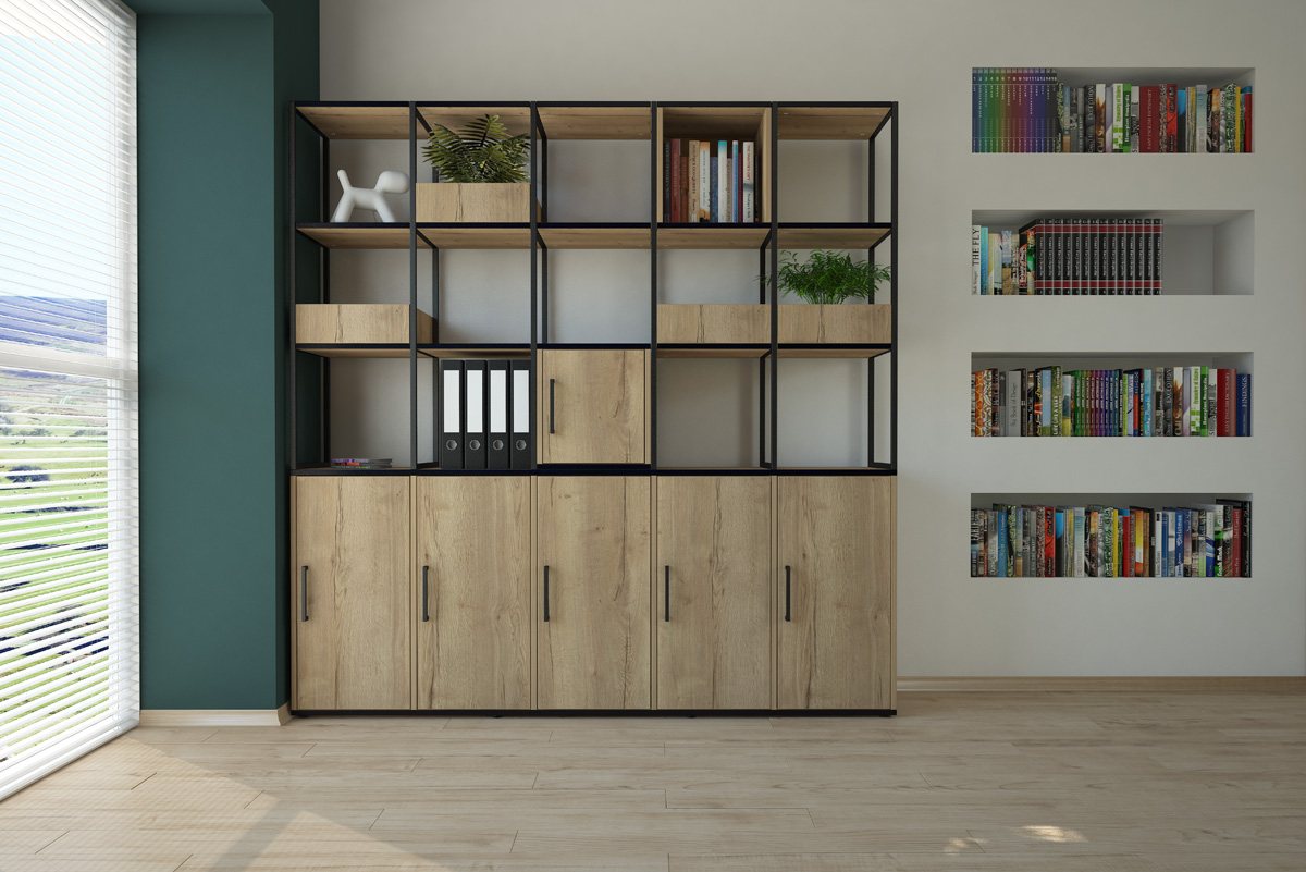 Mason Scala range, in an office