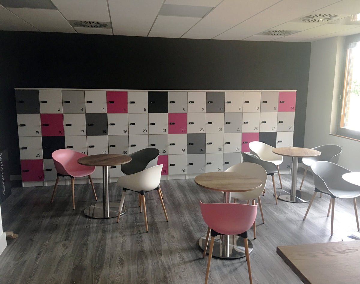 Mason Spin range, in an office