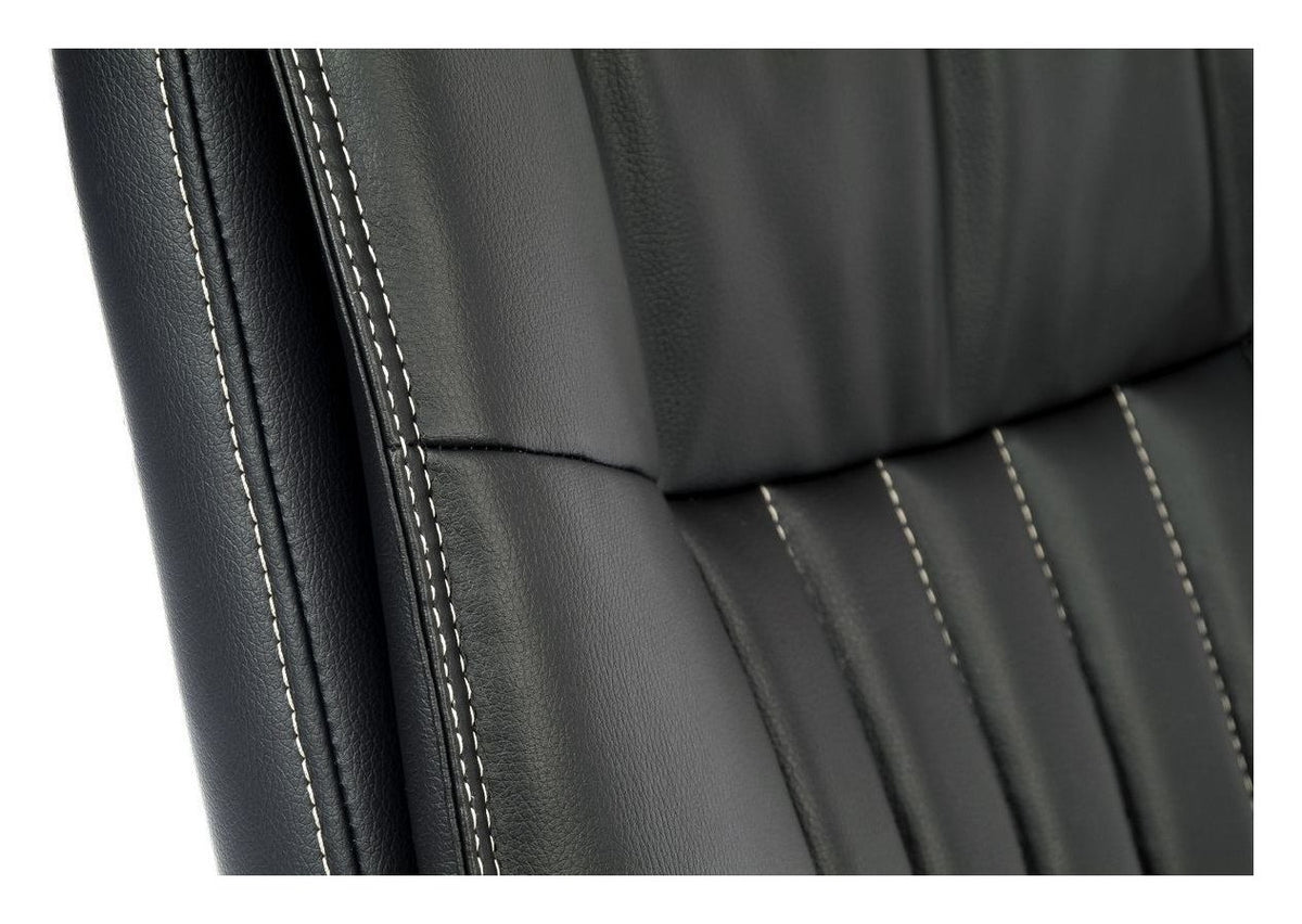 Milan Executive Chair in black, view 3