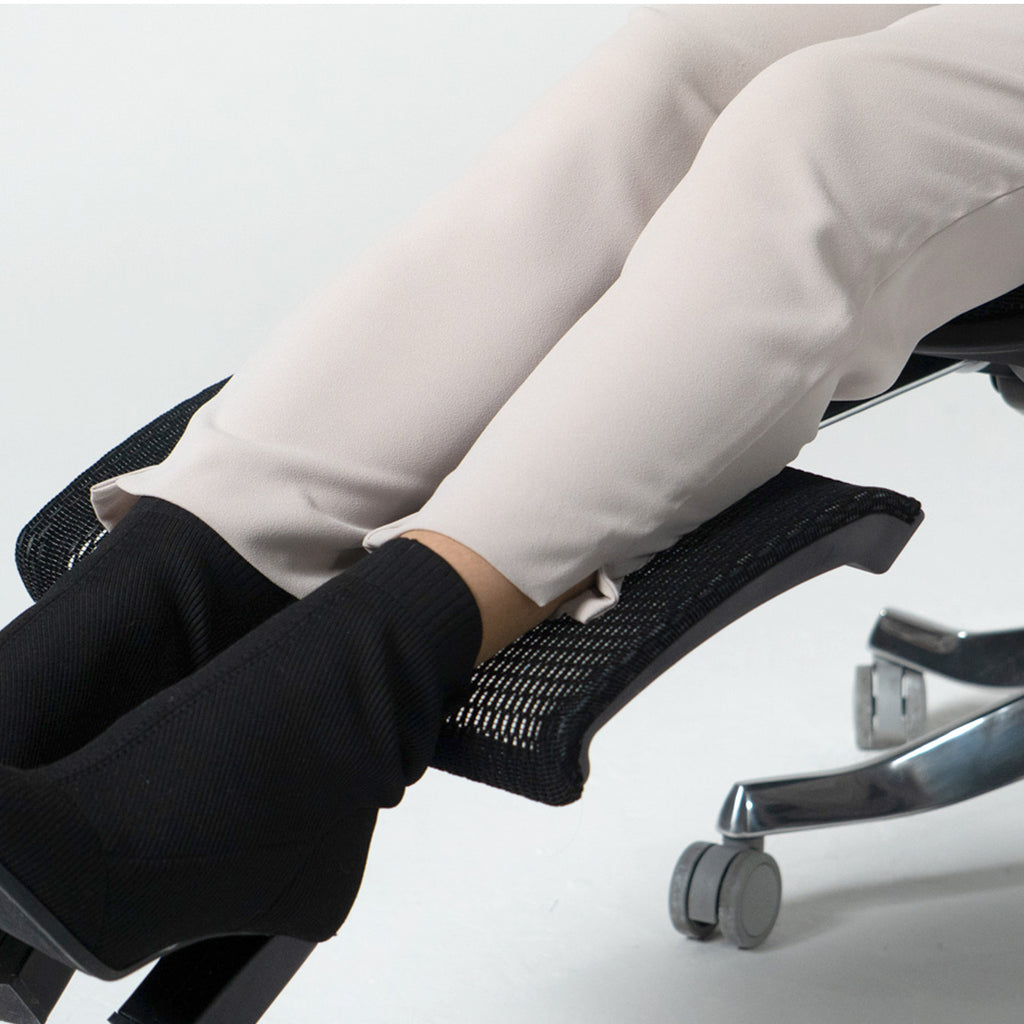 Poise Ergonomic Mesh Chair with Footrest