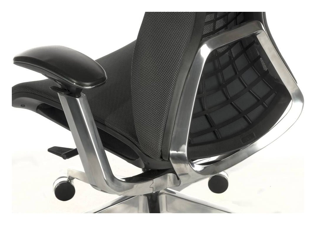 Quantum Executive Mesh Chair in black frame, view 3