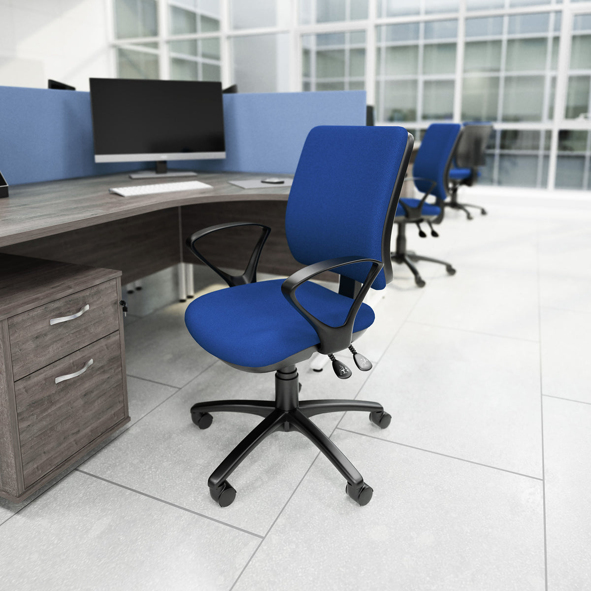 Senza Fabric Operator Chair in an office