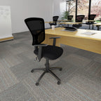 Senza Mesh Operator Chair in an office