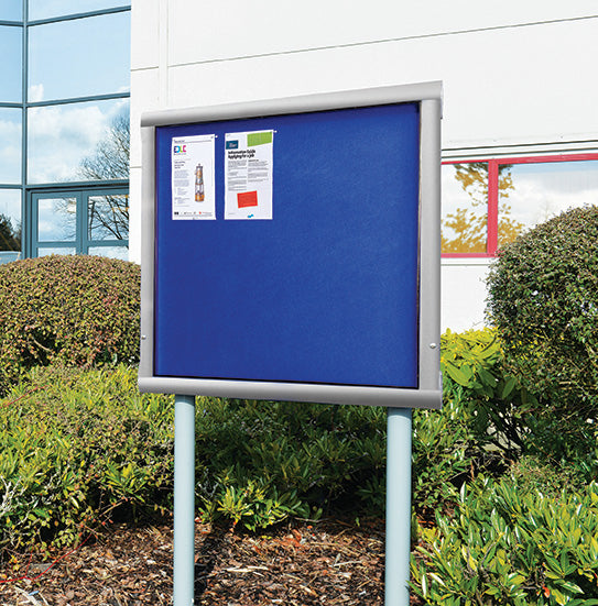 WeatherShield Freestanding Outdoor Showcase (Surface Mounted)