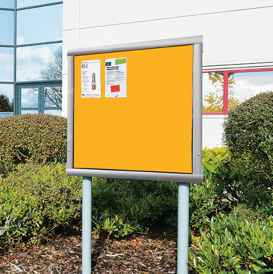 WeatherShield Freestanding Outdoor Showcase (Surface Mounted)