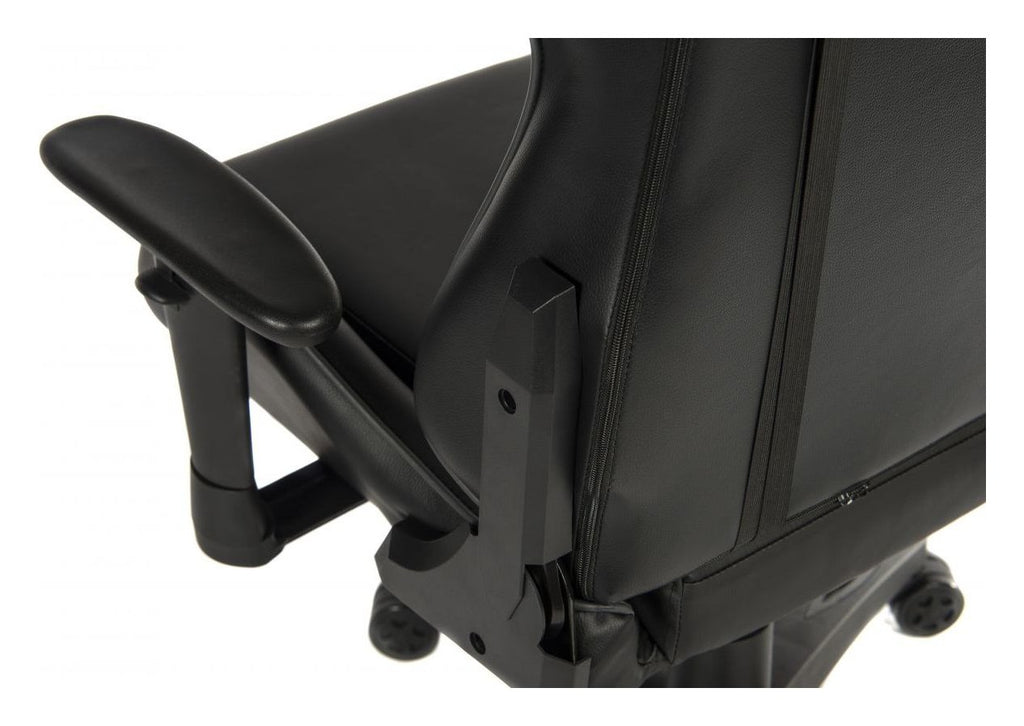 Yokohama Gaming Chair in black, view 8